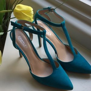 SIZE 11 TURQUOISE SUEDE HEELS!